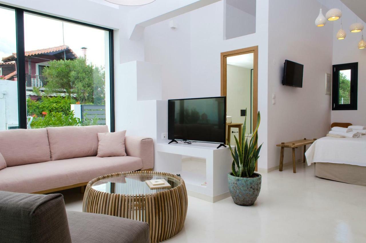 Thea Suites Nea Kallikrateia 외부 사진